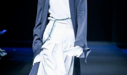 走秀的视频,走秀视频中的潮流演绎